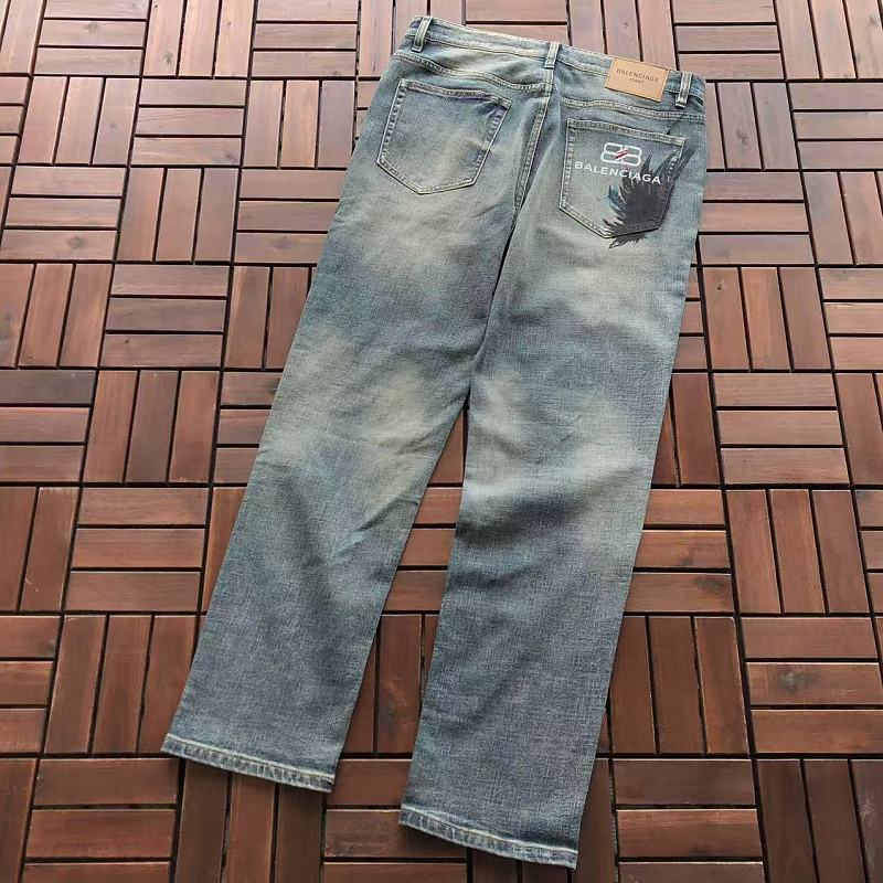 BALENCIAGA JEANS 55062866 (im 185CM 70KG iwear size 34 in the photo)