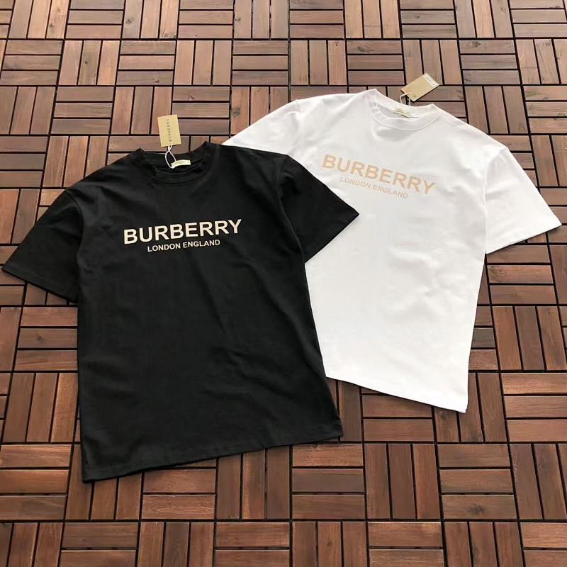 BURBERRY T-SHIRT 66010602 (im 185CM 80KG iwear size S in the photo)