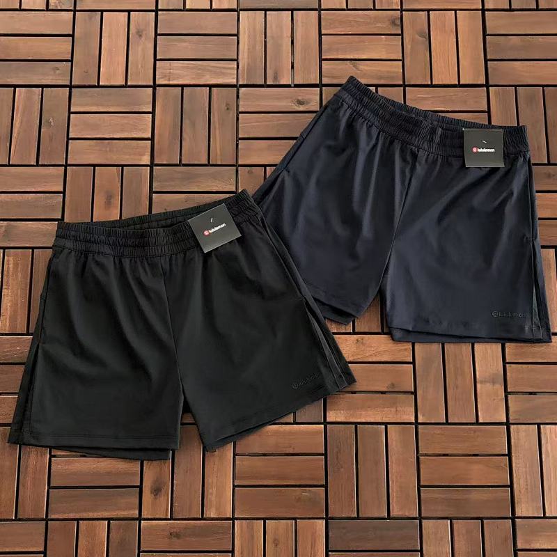 LULULEMON SHORTS WOMAN 66032460