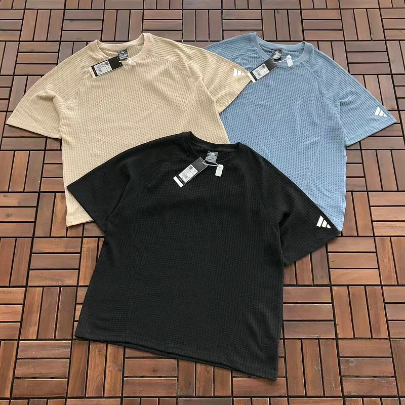 ADIDAS T-SHIRT 66052806 (im 180CM 68KG iwear size L in the photo)