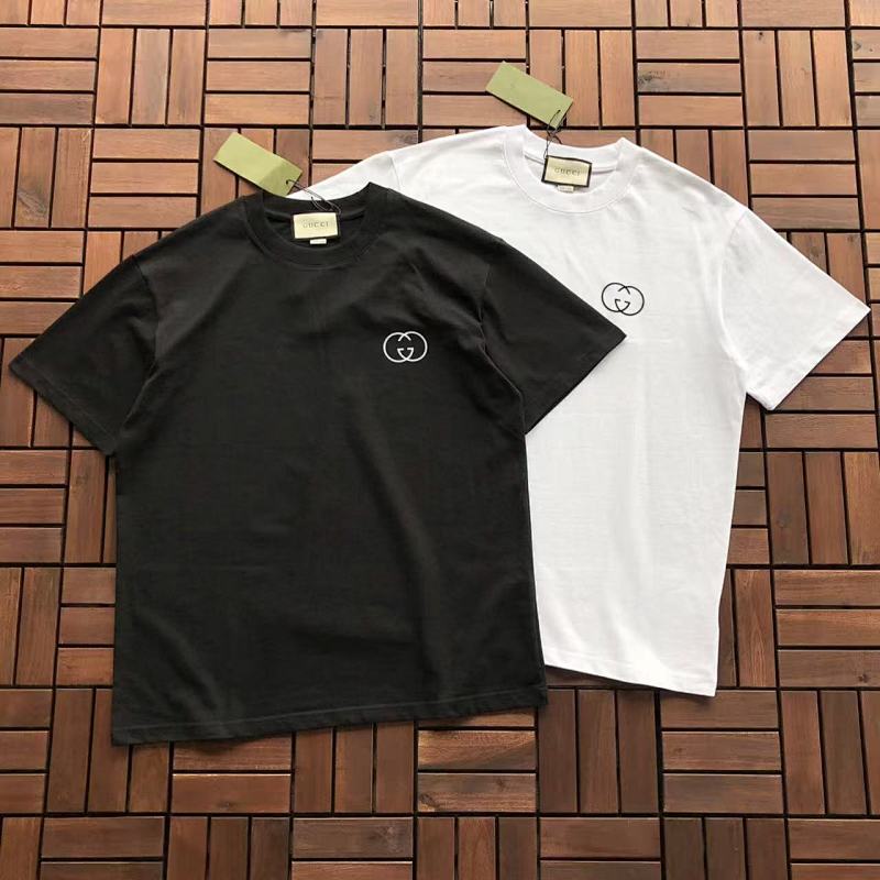 GUCCI T-SHIRT 11102302 (im 180CM 68KG iwear size M in the photo)