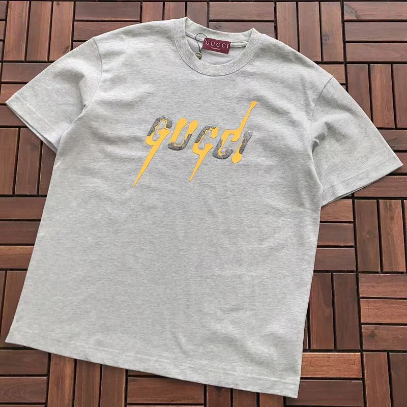 GUCCI T-SHIRT 33122964 (im 180CM 68KG iwear size L in the photo)