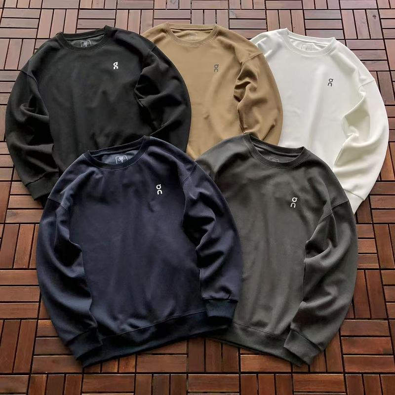 ON RUNNING SWEATER 66072601 (im 185CM 70KG iwear size XL in the photo)