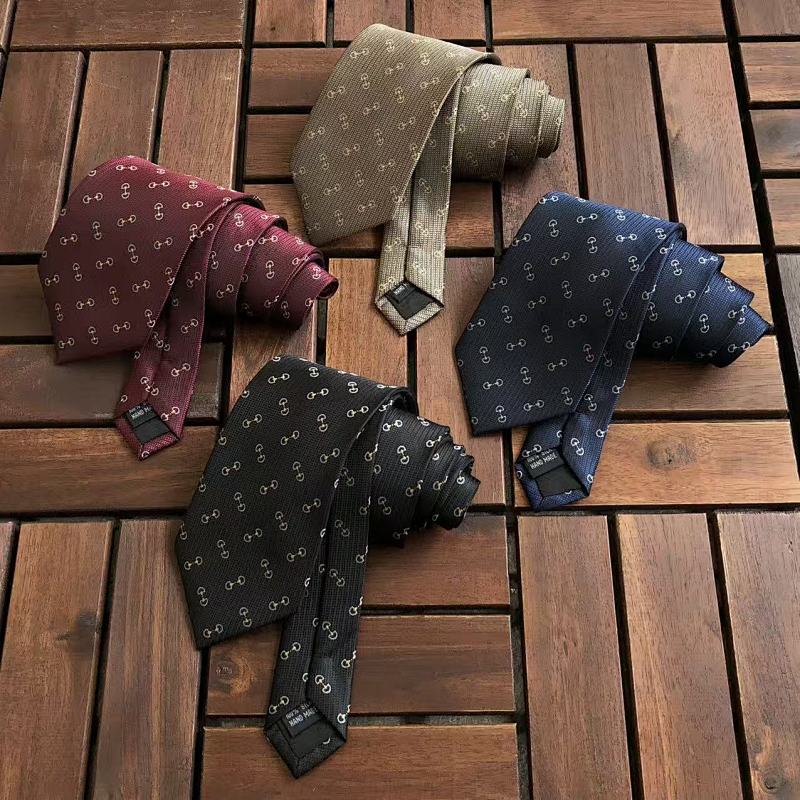 GUCCI TIE 55032510