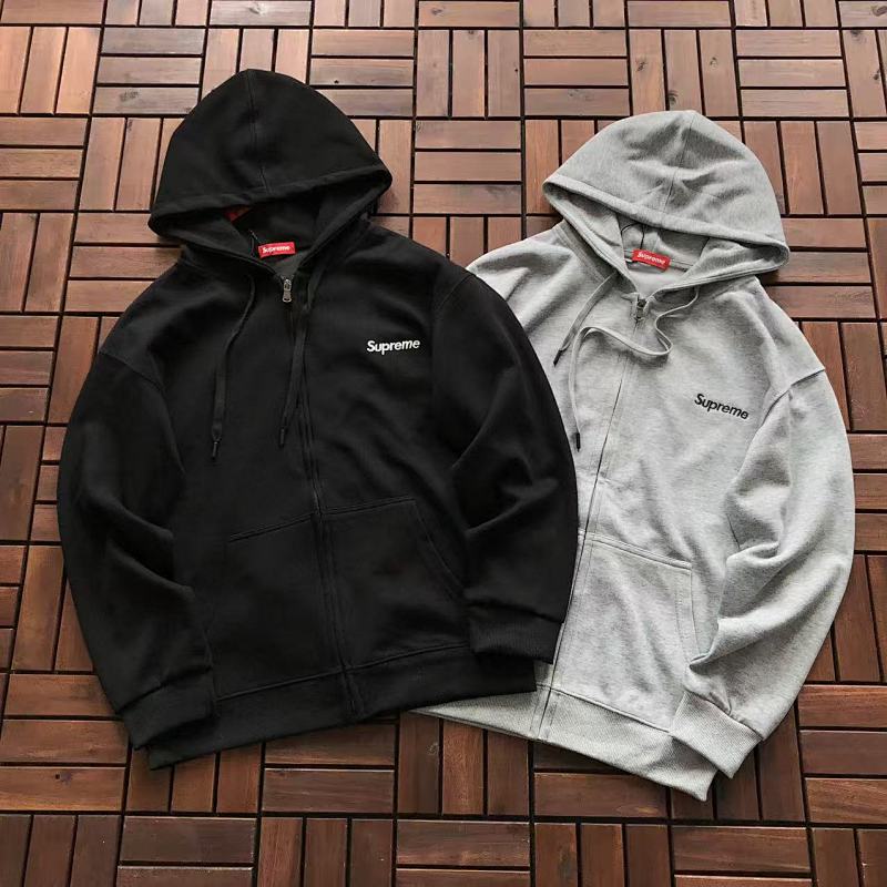 SUPREME HOODIE 22111221 (im 176CM 58KG iwear size M in the photo)
