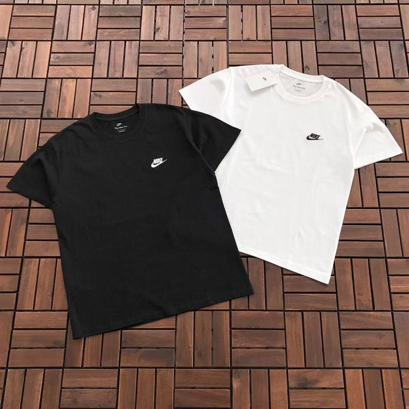 NIKE T-SHIRT 88032508 (im 176CM 58KG iwear size M in the photo)