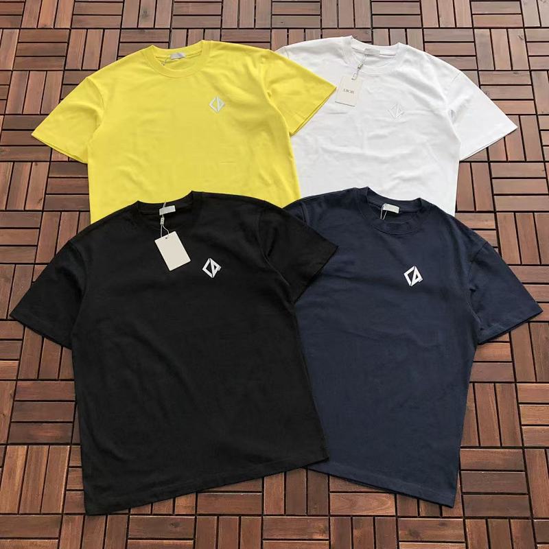 DIOR T-SHIRT 77011921 (im 176CM 58KG iwear size L in the photo)