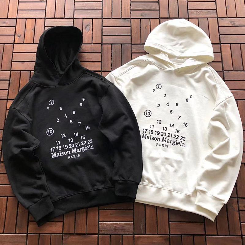 MAISON MARGIELA HOODIE 22010117