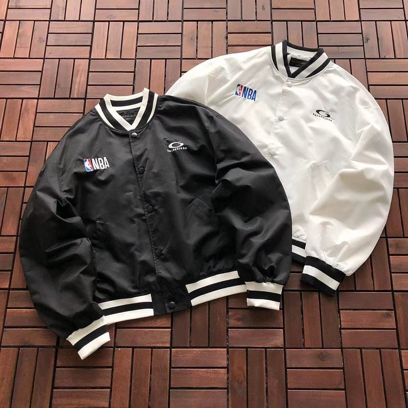 BALENCIAGA & NBA JACKET 88051253 (im 185CM 80KG iwear size 48 in the photo)