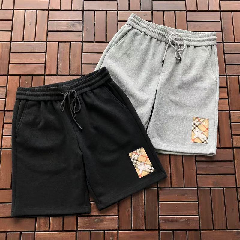 BURBERRY SHORTS 88062618 (im 185CM 80KG iwear size L in the photo)