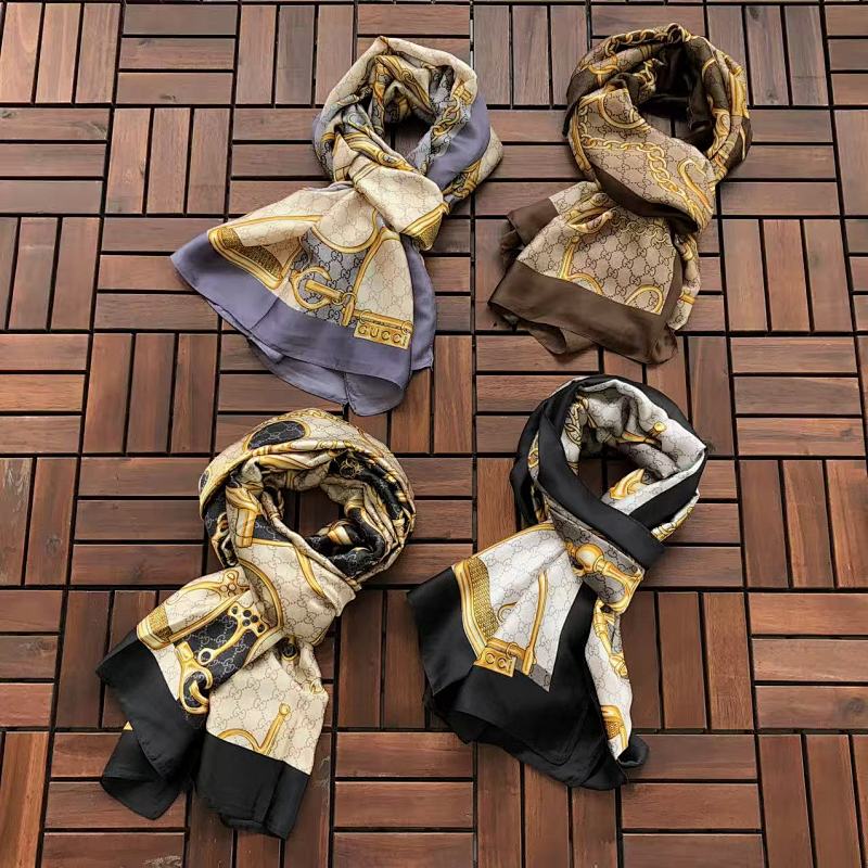 GUCCI SCARF 66032533