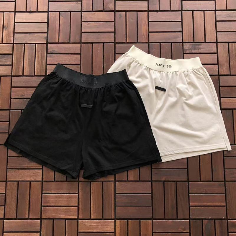 FOG SHORTS 33100713 (im 180CM 68KG iwear size M in the photo)