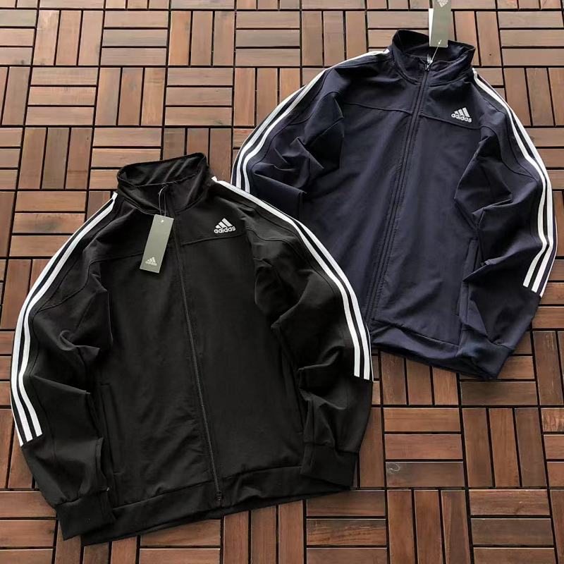 ADIDAS JACKET 66032618 (im 185CM 80KG iwear size M in the photo)