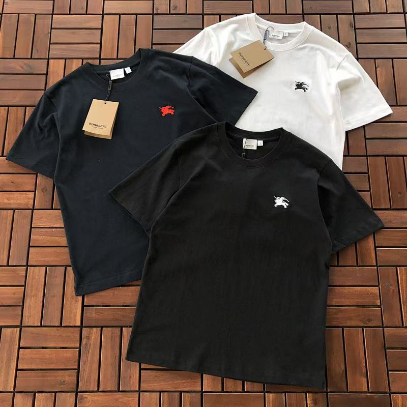 BURBERRY T-SHIRT 22090196 (im 176CM 58KG iwear size S in the photo）