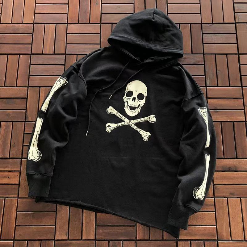 VLONE HOODIE 33112234 (im 176CM 58KG iwear size M in the photo)