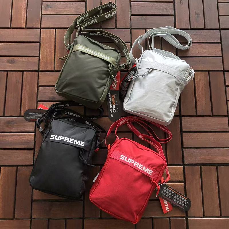 SUPREME BAG 77050330 （长20CM*宽16CM*高5CM）
