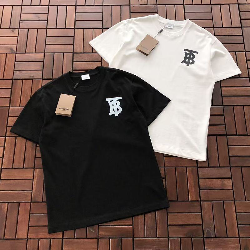 BURBERRY T-SHIRT 55062710 (im 185CM 70KG iwear size L in the photo)