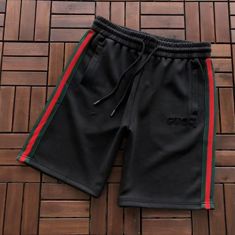 GUCCI SHORTS 66062148 (im 180CM 68KG iwear size L in the photo)