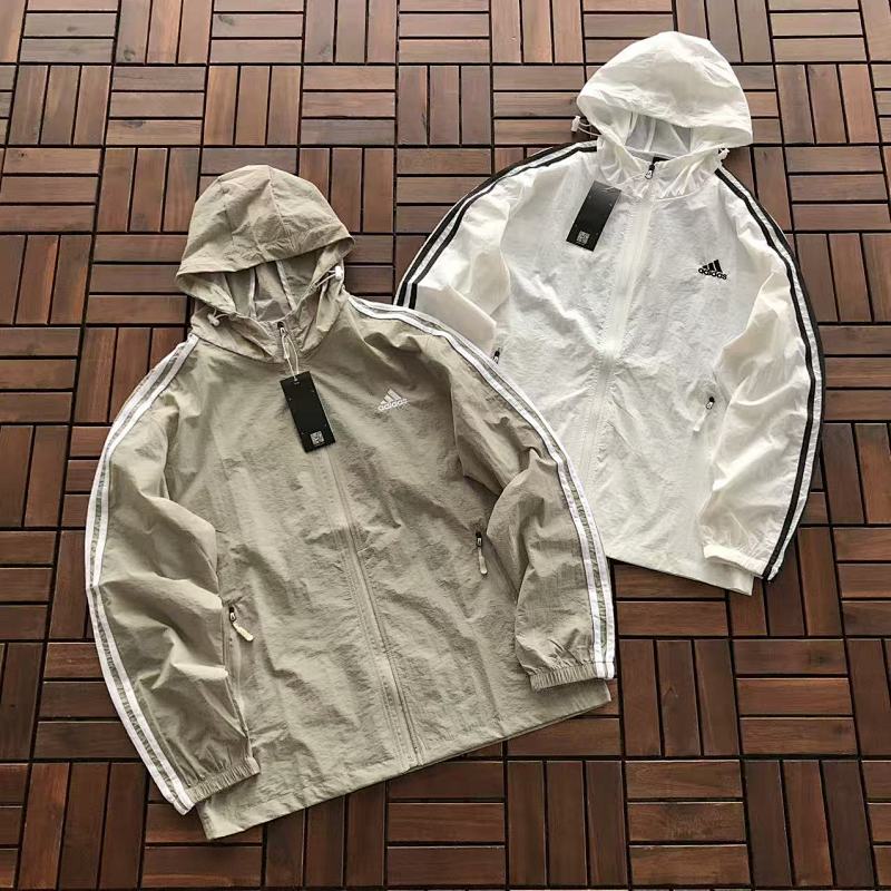 ADIDAS JACKET 55033112 (im 176CM 58KG iwear size L in the photo)