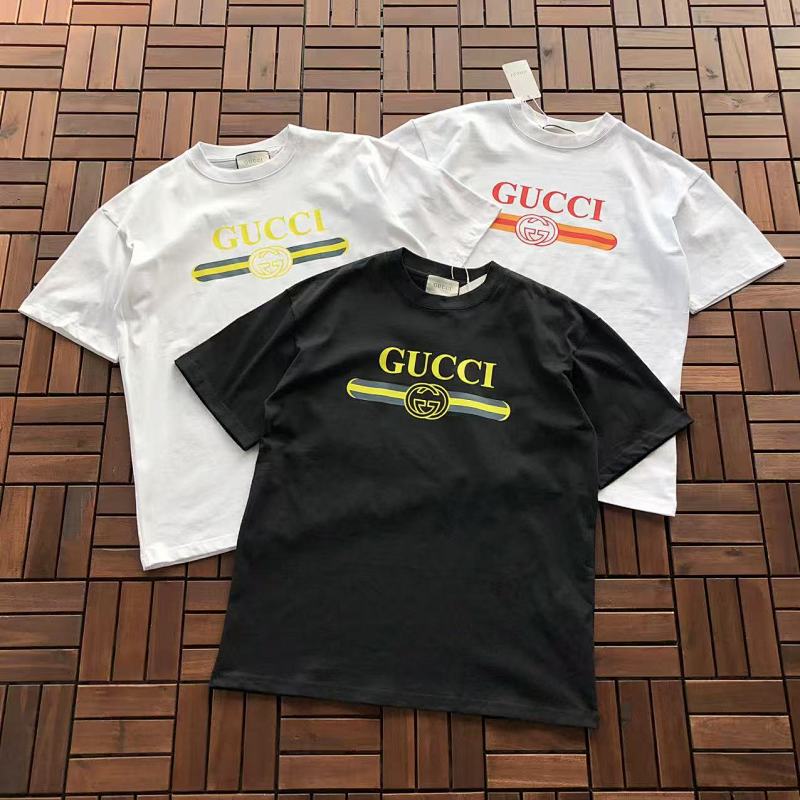 GUCCI T-SHIRT 22102008 (im 180CM 68KG iwear size M in the photo)