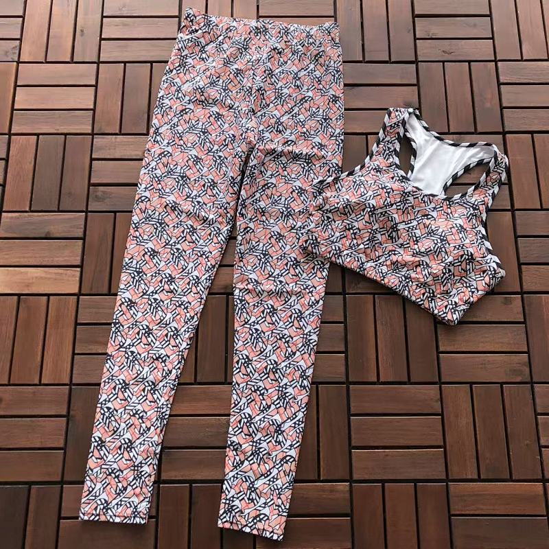 BURBERRY YOGA APPAREL WOMAN 55030249