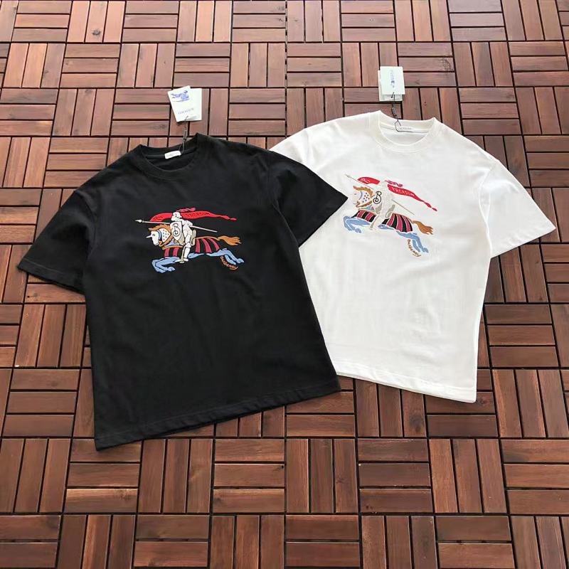 BURBERRY T-SHIRT 11120345 (im 180CM 68KG iwear size S in the photo)