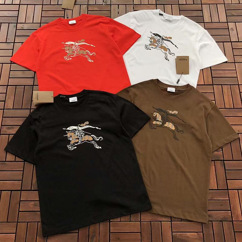 BURBERRY T-SHIRT 77052615 (im 185CM 70KG iwear size M in the photo)