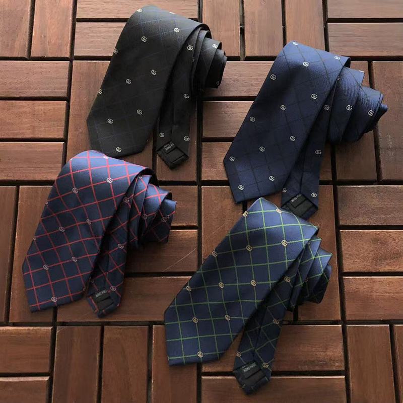 GUCCI TIE 55032723