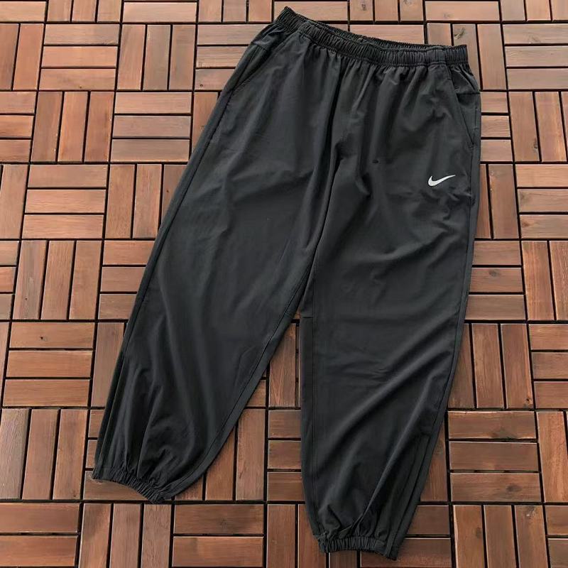 NIKE TROUSERS 55020545 (im 185CM 80KG iwear size L in the photo)