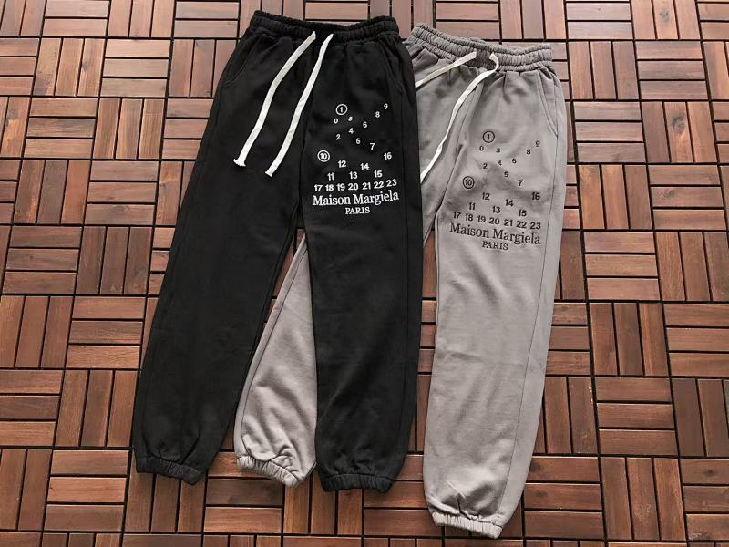 MAISON MARGIELA TROUSERS 33101307 (im 180CM 68KG iwear size 46 in the photo)
