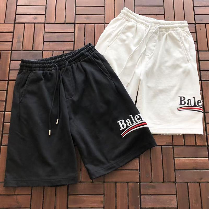 BALENCIAGA SHORTS 88060304 (im 185CM 70KG iwear size M in the photo)