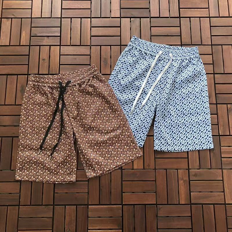 BURBERRY SHORTS 77031878 (im 185CM 70KG iwear size M in the photo)