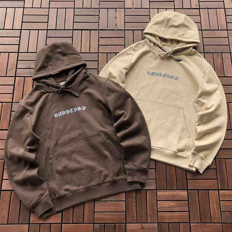 BURBERRY HOODIE 66090133 (im 180CM 68KG iwear size M in the photo)