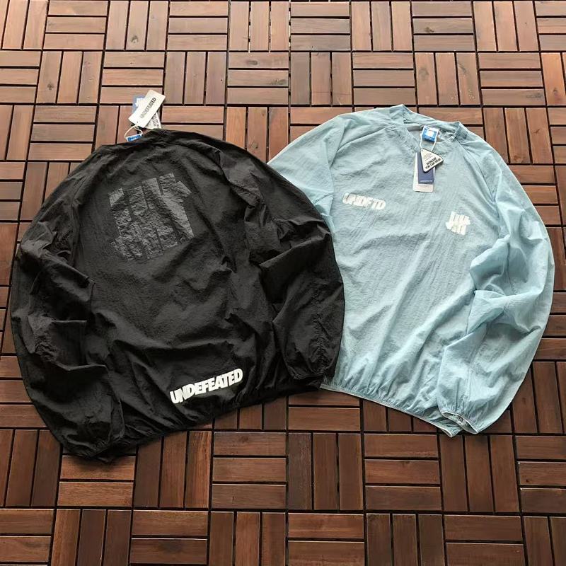UNDEFEATED JACKET 88040382 (im 176CM 58KG iwear size M in the photo)