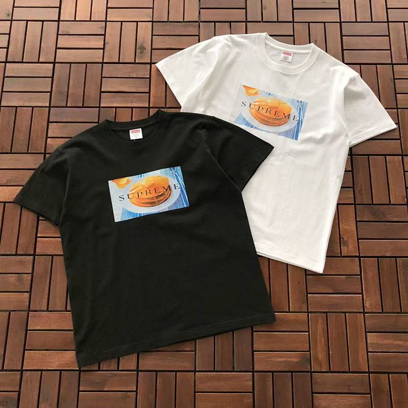 SUPREME T-SHIRT 55032252 (im 176CM 58KG iwear size M in the photo)