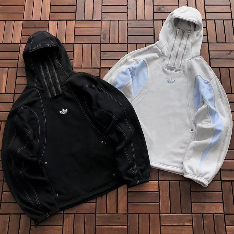 ADIDAS HOODIE FLEECE 88010604 (im 185CM 80KG iwear size M in the photo)