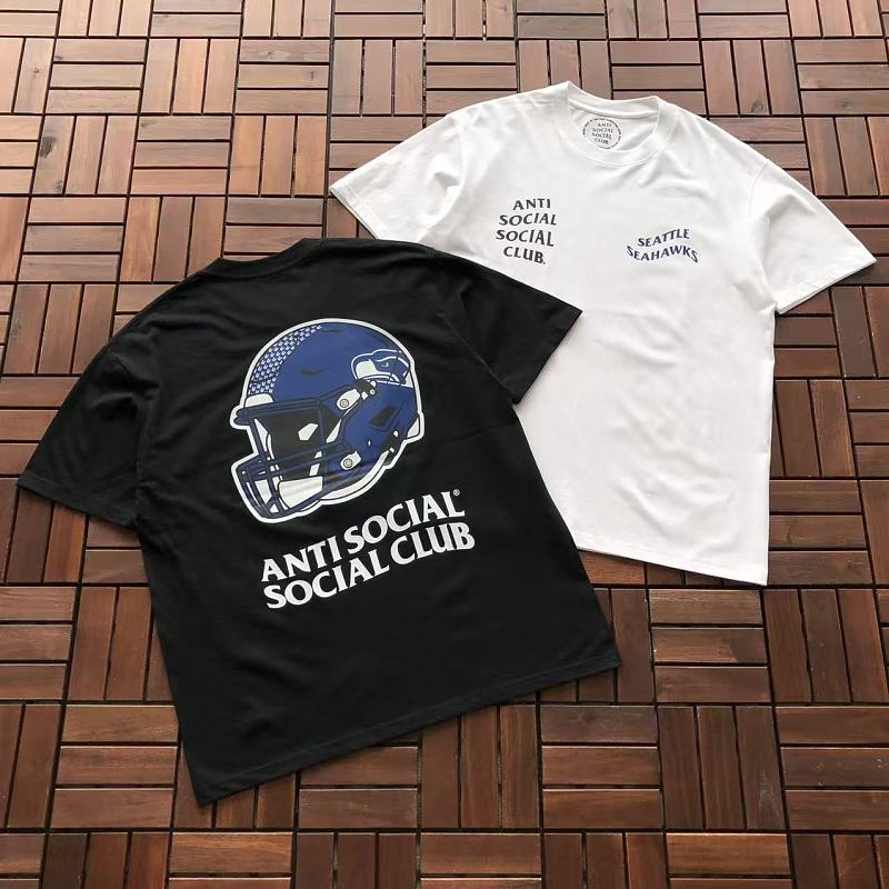 ANTI SOCIAL SOCIAL CLUB T-SHIRT 55051907 (im 185CM 70KG iwear size L in the photo)