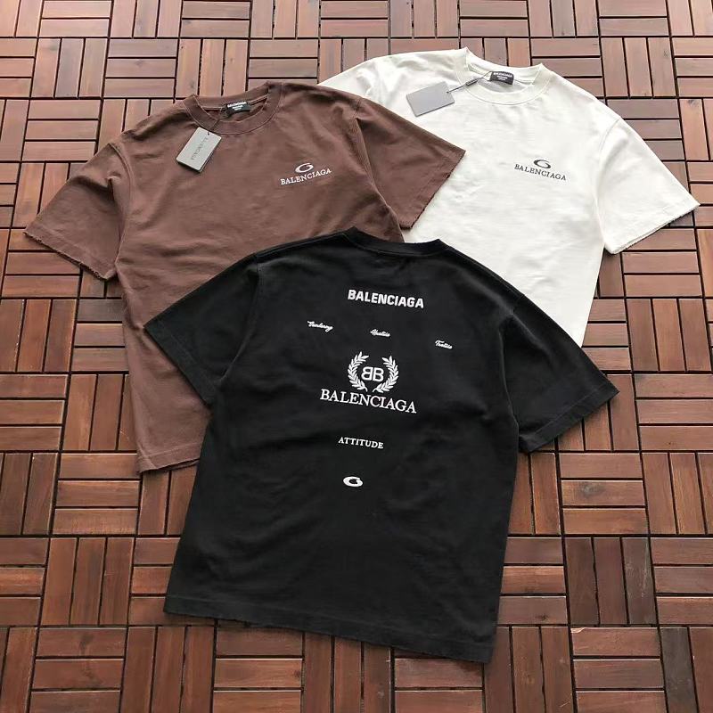 BALENCIAGA T-SHIRT 55042827 (im 185CM 70KG iwear size M in the photo)
