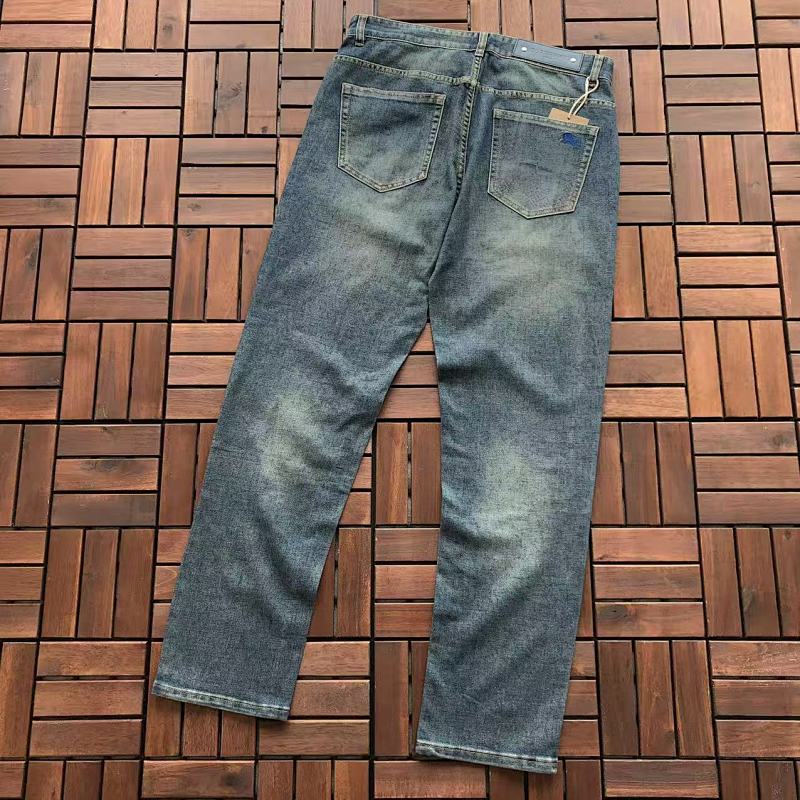 BURBERRY JEANS 66032053 (im 185CM 80KG iwear size 33 in the photo)