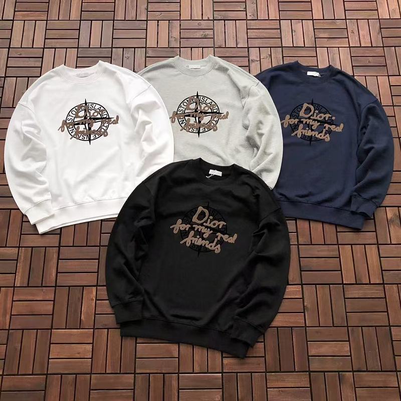 STONE ISLAND& DIOR SWEATER 11121501 (im 176CM 58KG iwear size M in the photo)