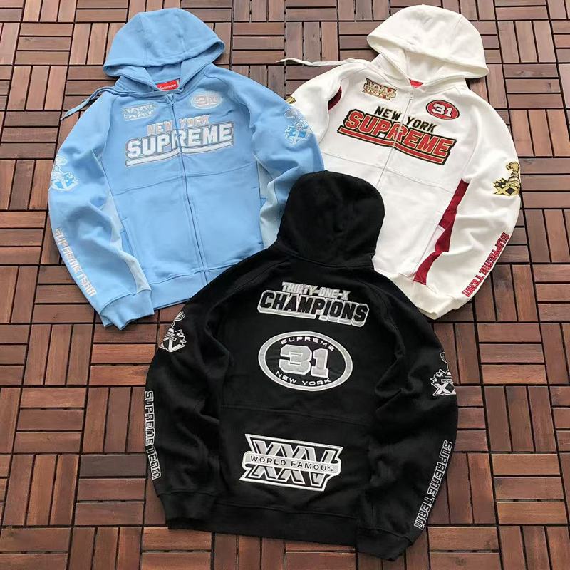 SUPREME HOODIE 88032321 (im 176CM 58KG iwear size M in the photo)