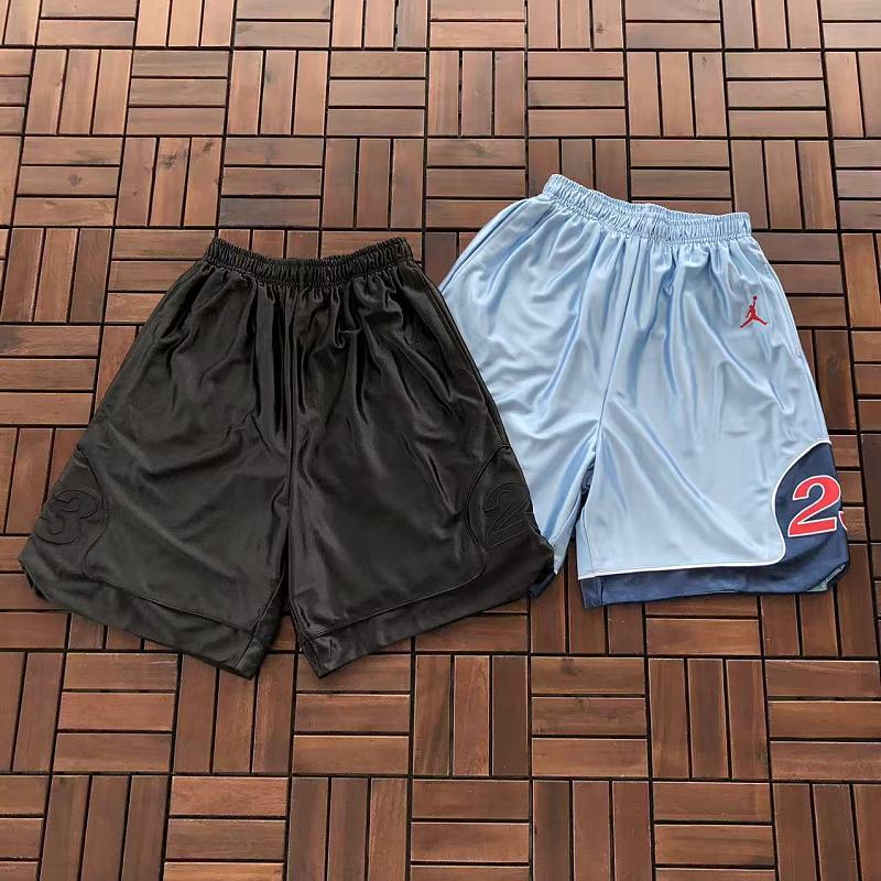 SUPREME & AIR JORDAN SHORTS 88072430 (im 185CM 70KG iwear size M in the photo)