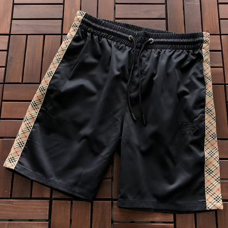 BURBERRY SHORTS 77061058 (im 185CM 70KG iwear size XL in the photo)