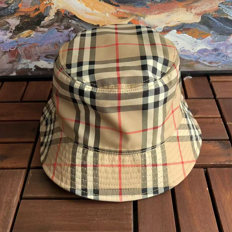 BURBERRY CAP 66051947