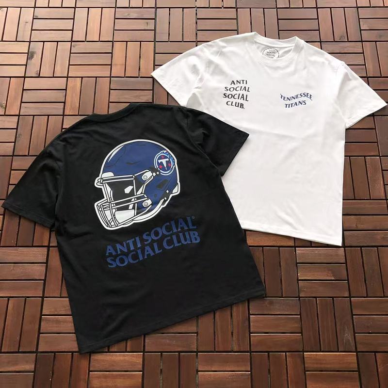 ANTI SOCIAL SOCIAL CLUB T-SHIRT 55051906 (im 185CM 70KG iwear size L in the photo)