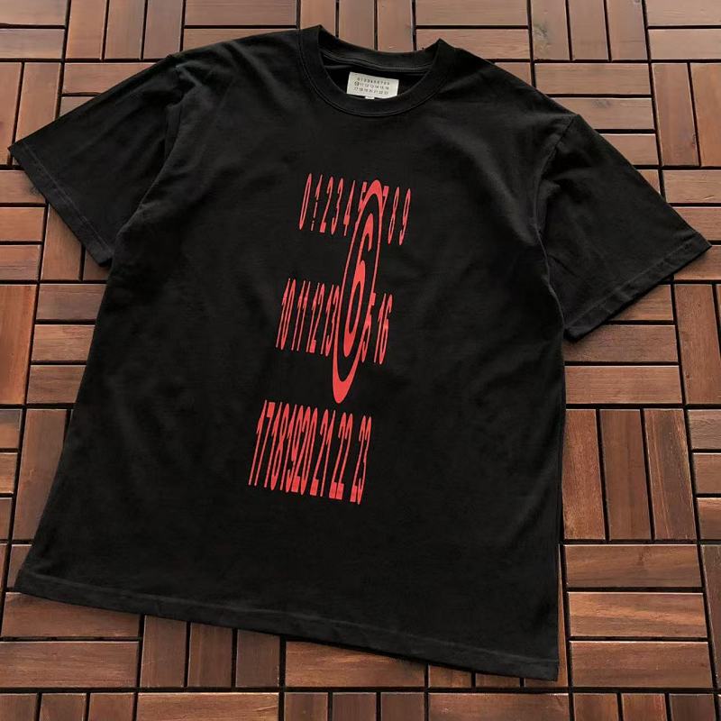 MAISON MARGIELA T-SHIRT 77032510 (im 176CM 58KG iwear size 46 in the photo)