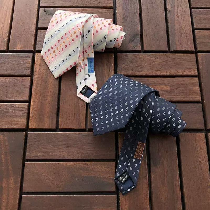 H🔥R🔥E🔥TIE 55032734