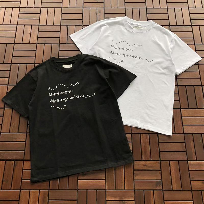 MAISON MARGIELA T-SHIRT 22111839 (im 176CM 58KG iwear size 46 in the photo)
