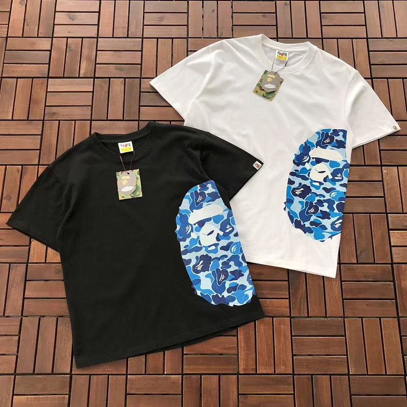 BAPE T-SHIRT 77071512 (im 180CM 68KG iwear size M in the photo)