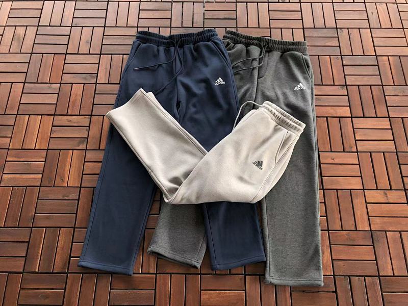 ADIDAS TROUSERS FLEECE 22102823 (im 185CM 73KG iwear size L in the photo)